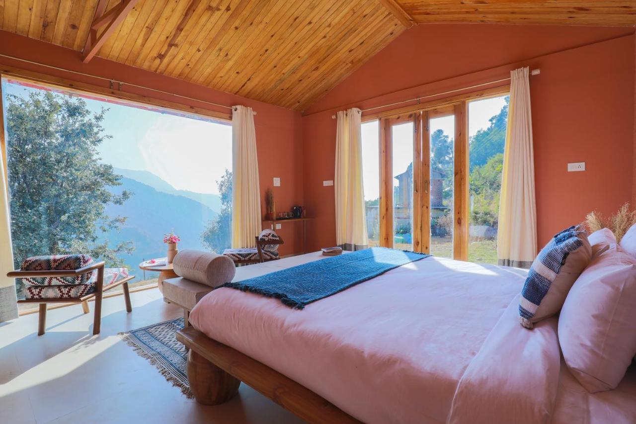 Seclude Pangot, Perch Bed & Breakfast