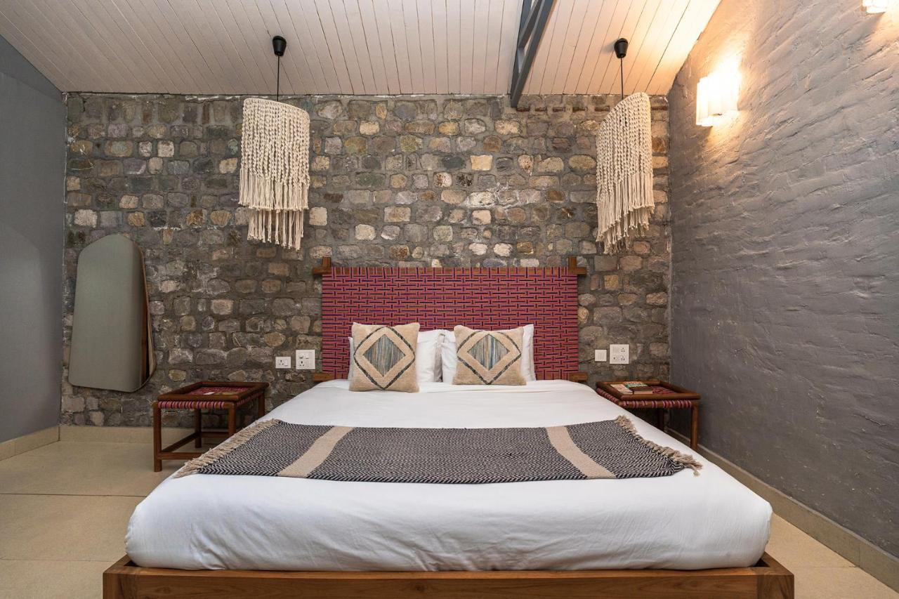 Seclude Pangot, Perch Nainital
